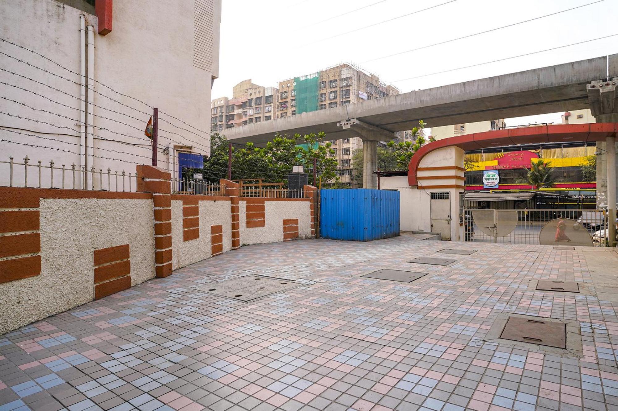 Fabhotel Shree Balaji Apartment Mira-Bhayandar Ngoại thất bức ảnh